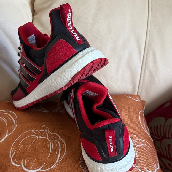 Adidas Rutgers ultra boost 7 Sneakers - Picture 2 of 5